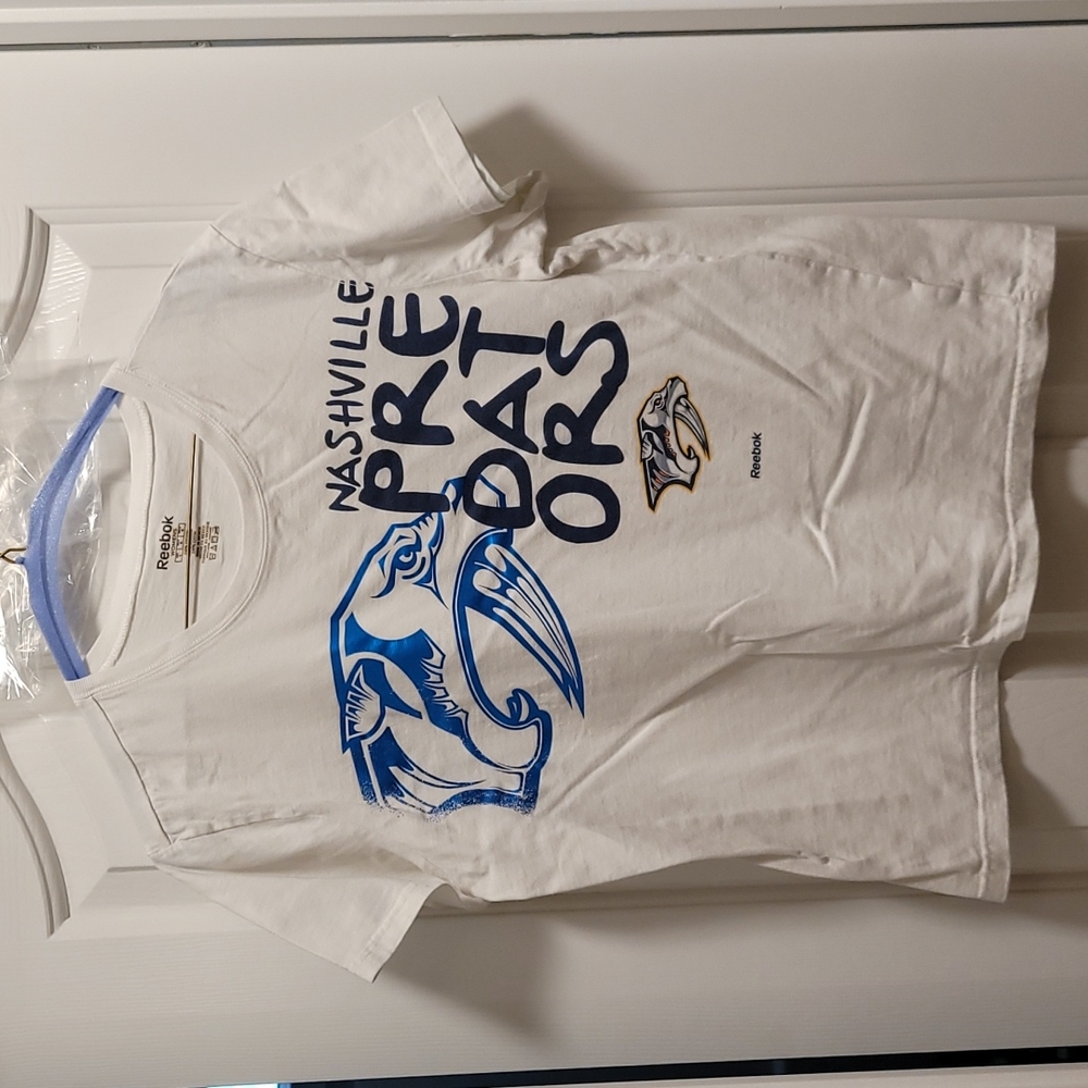 Nashville Predators T-shirt